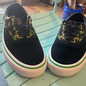 Vans men’s  Black and Green Sneakers